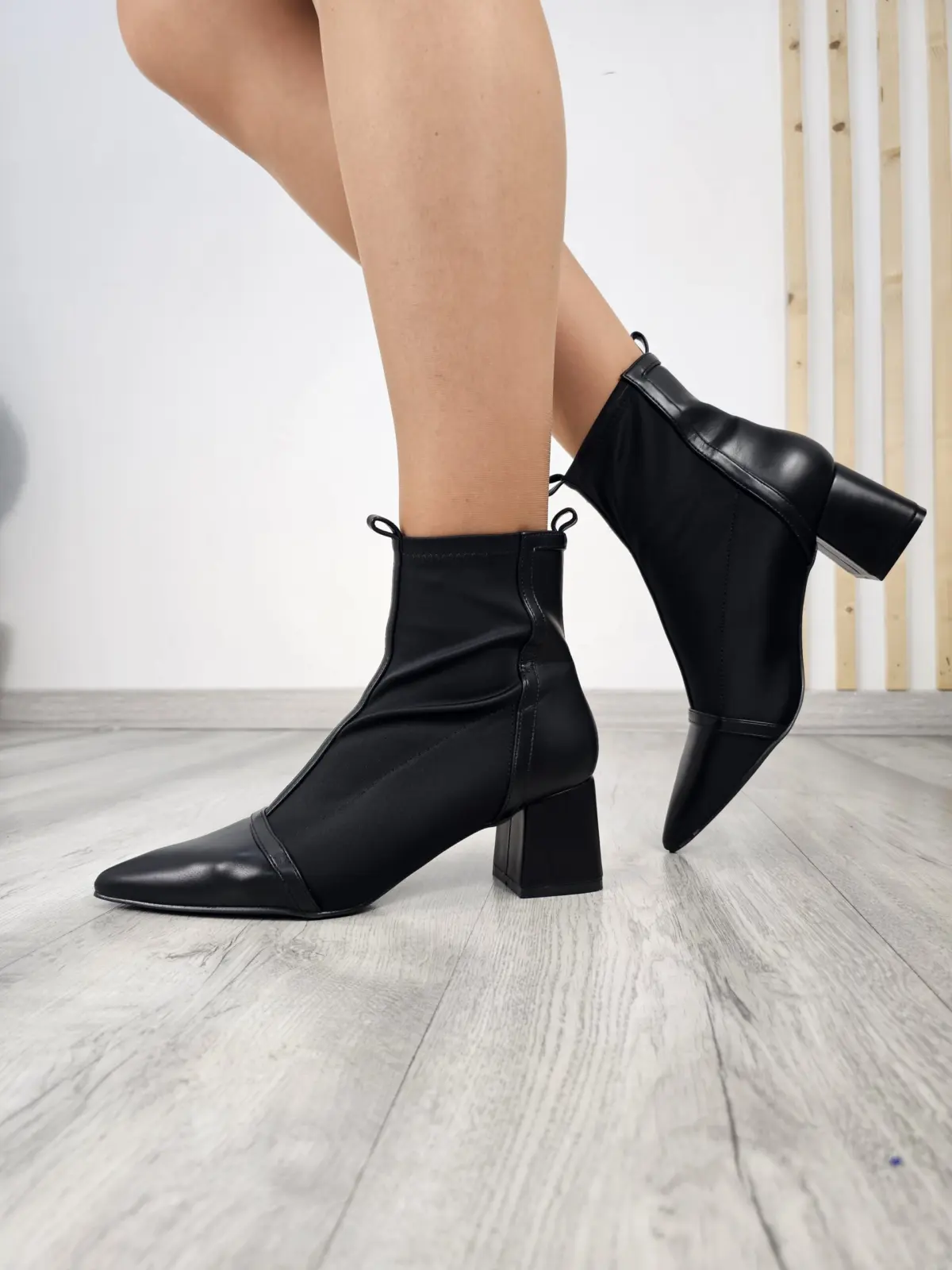 Bota Martina Negra